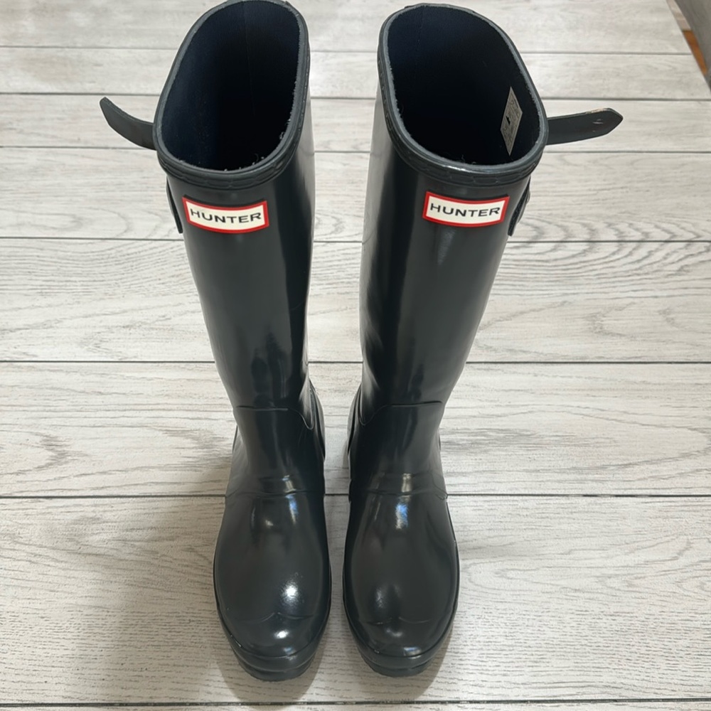 Hunter Women's Black Rain Boots